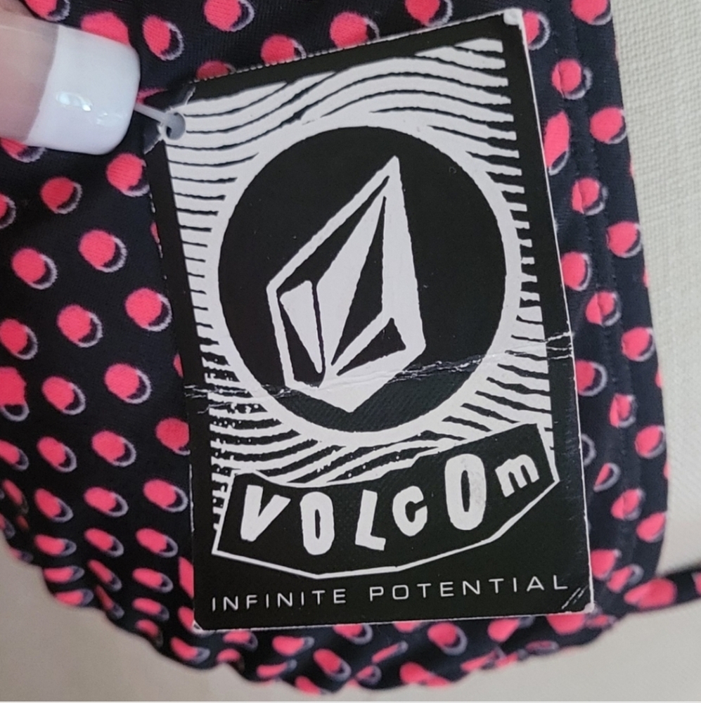 VOLCOM Triangle Bikini Top Size Medium New With Tag 2 Patterns - Picture 6 of 7